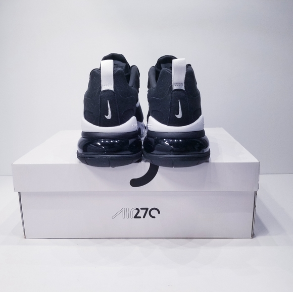 Nike Air Max 270 React Black White - Picture 5 of 6